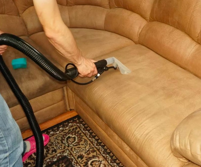 чистка углового дивана химчистка углового дивана